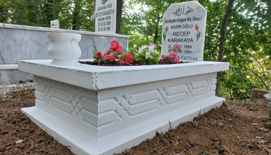 Ekonomik Çocuk Mezarı Yapımı